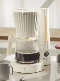 Alessi Kahvi Ja Kuumat Juomat|Plisse kahvinkeitin 10 kuppia/1,5 L valkoinen