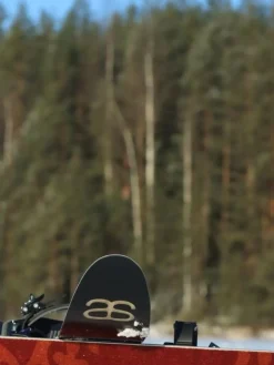 liukulumikenkä Tao 165 + Pivot siteet><noscript><img width=