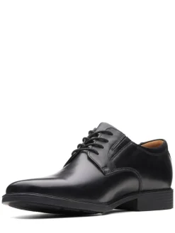 Clarks Pukukengät|pukukengät Tilden Plain Black