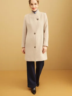 takki Malin><noscript><img width=