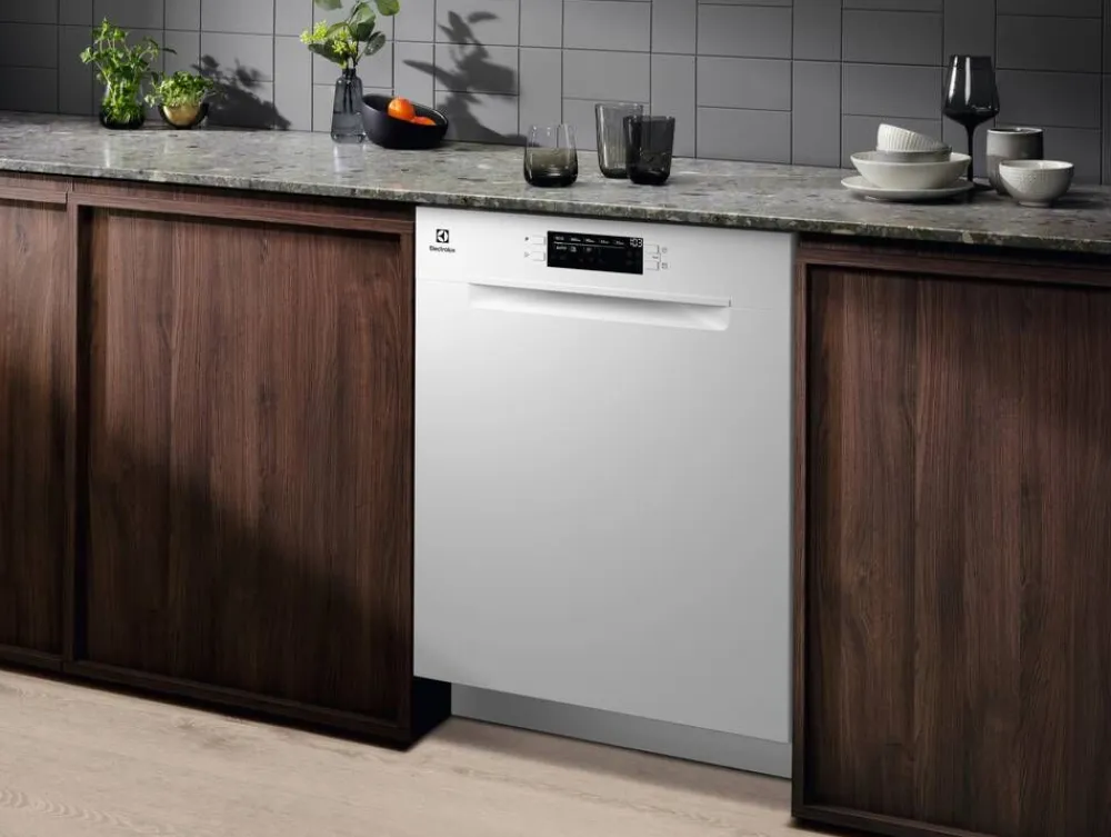 astianpesukone 60 cm ESA47220UW>Electrolux Outlet