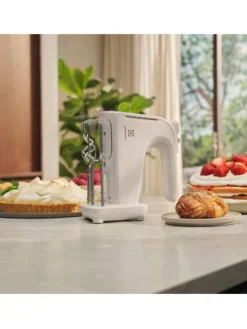 Electrolux Tehosekoittimet Ja Vatkaimet|sähkövatkain Mattino 2.0 EHM4W valkoinen