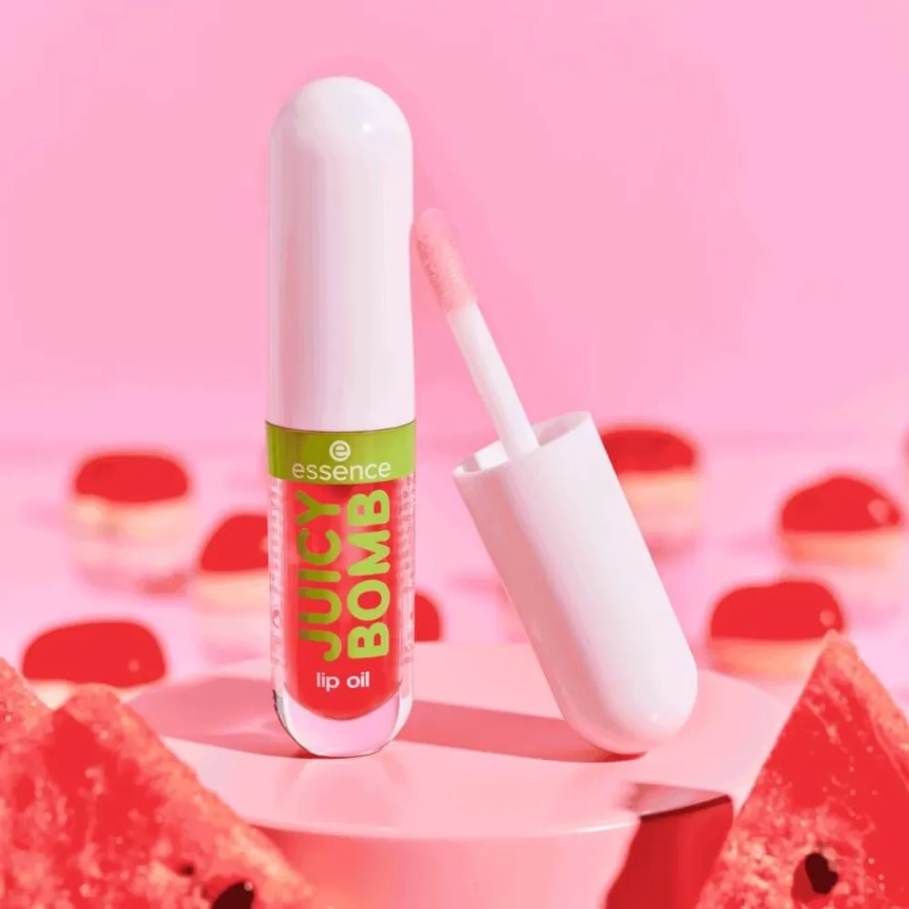 Essence Meikit|huuliöljy JUICY BOMB PARTY lip oil 02