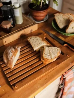 Fiskars Veitset Ja Leikkuulaudat|Functional Form leipälauta bambu