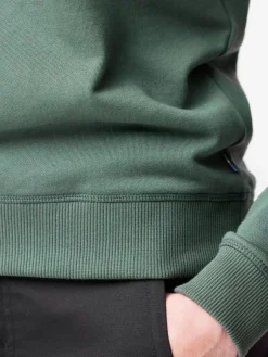 Fju00e4llru00e4ven Fleecet, Colleget Ja Hupparit|Fjällräven collegepaita 1960 Logo Badge Sweater W 679 Deep Patina
