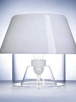Lamppa Ø 300 mm pöytävalaisin opaalinvalkea / kirkas>Fosto Hot