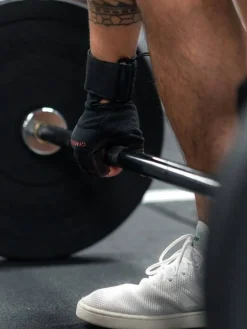 Gymstick Fitnessvälineet|rannetuelliset treenihanskat Black/red