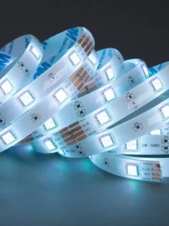 Heat Sisustusvalaisimet|RGB LED-nauha 3 m kaukosäädin IP20