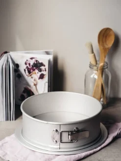 Leivonta irtopohjavuoka 25x7,6 cm anodisoitu alumiini><noscript><img width=