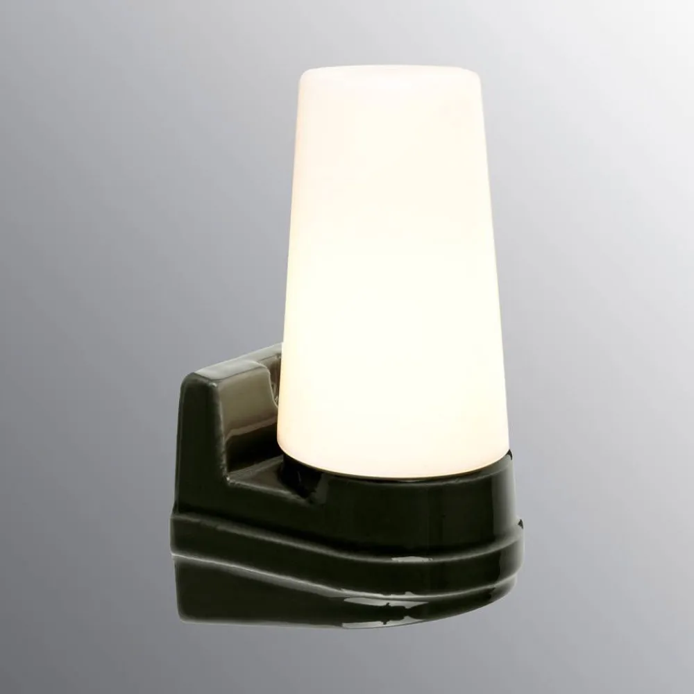 Ifu00f6 Electric Kosteantilanvalaisimet|Ifö Electric Bernadotte keittiö/kylpyhuonevalaisin, musta, 1x40W