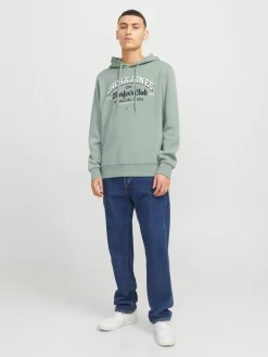 collegehuppari Jjelogo><noscript><img width=