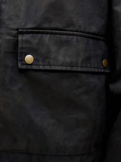 Jack Jones takki Jorbedford><noscript><img data-lazyloaded=