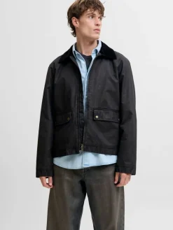 Jack Jones takki Jorbedford><noscript><img data-lazyloaded=