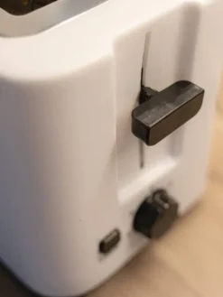 leivänpaahdin 700 W valkoinen><noscript><img width=