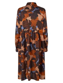 mekko MaNollira><noscript><img width=
