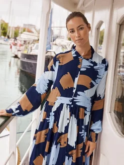 mekko Nejane>Masai Discount