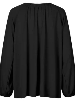 Masai Trikoopaidat Ja Colleget|paita MaDetta Black / musta