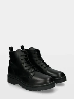 nilkkurit Efany 2 CAP BLK>Musse & Cloud Hot