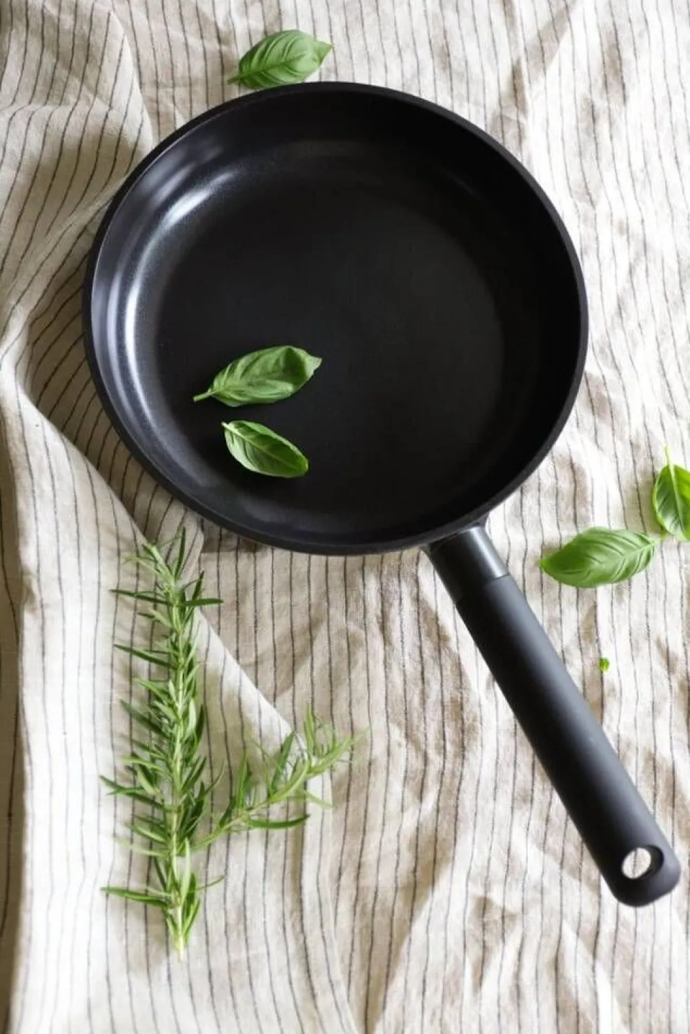 Opa Paistoastiat|paistinpannu Cerabasic 26 cm