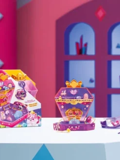 Diamond Palace><noscript><img width=