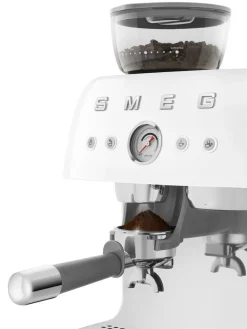 espressokeitin myllyllä EGF03WHEU valkoinen><noscript><img width=