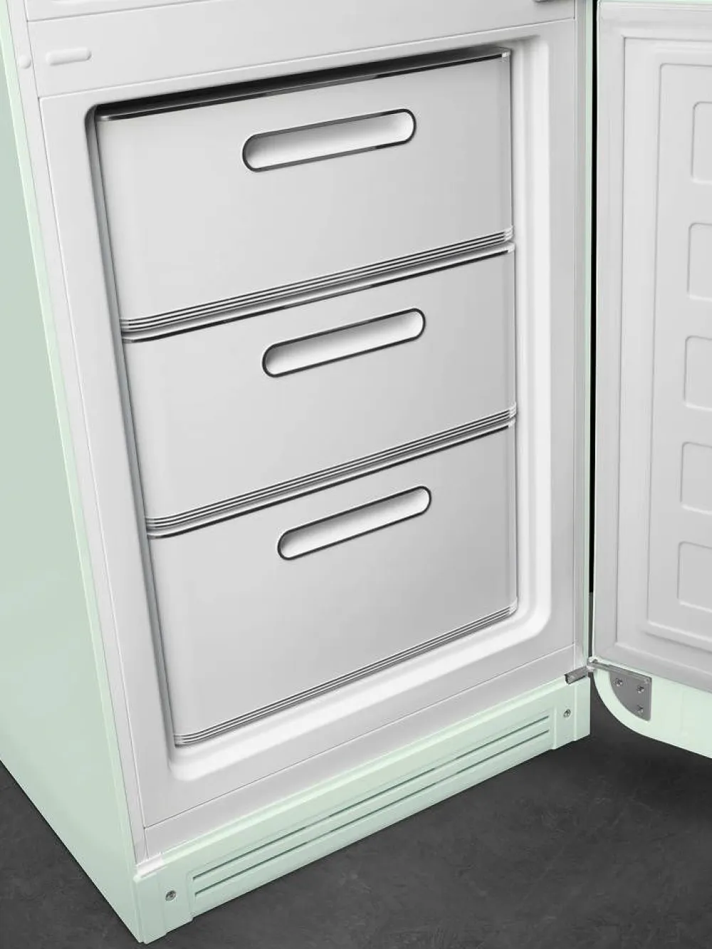 retrojääkaappipakastin FAB32RPG5 pastellinvihreä, oikea>Smeg Outlet