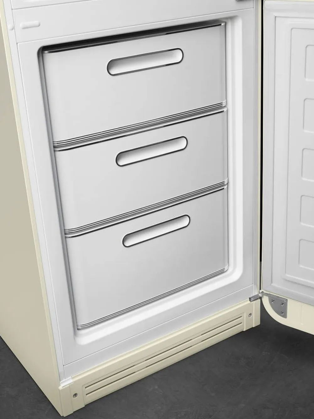 Smeg Jääkaapit Ja Pakastimet|retrojääkaappipakastin FAB32RCR5 kerma, oikea