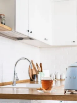 Smeg Kahvi Ja Kuumat Juomat|vedenkeitin KLF05PBEU 0,8 L sininen