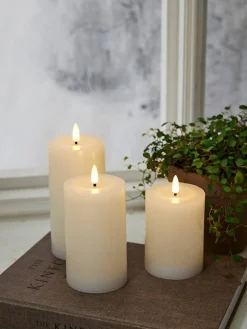LED-kynttilä Flamme Flow 17,5 cm valkoinen><noscript><img width=