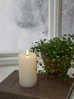 Star Trading Koriste- Ja Kausivalot|LED-kynttilä Flamme Flow 15 cm valkoinen