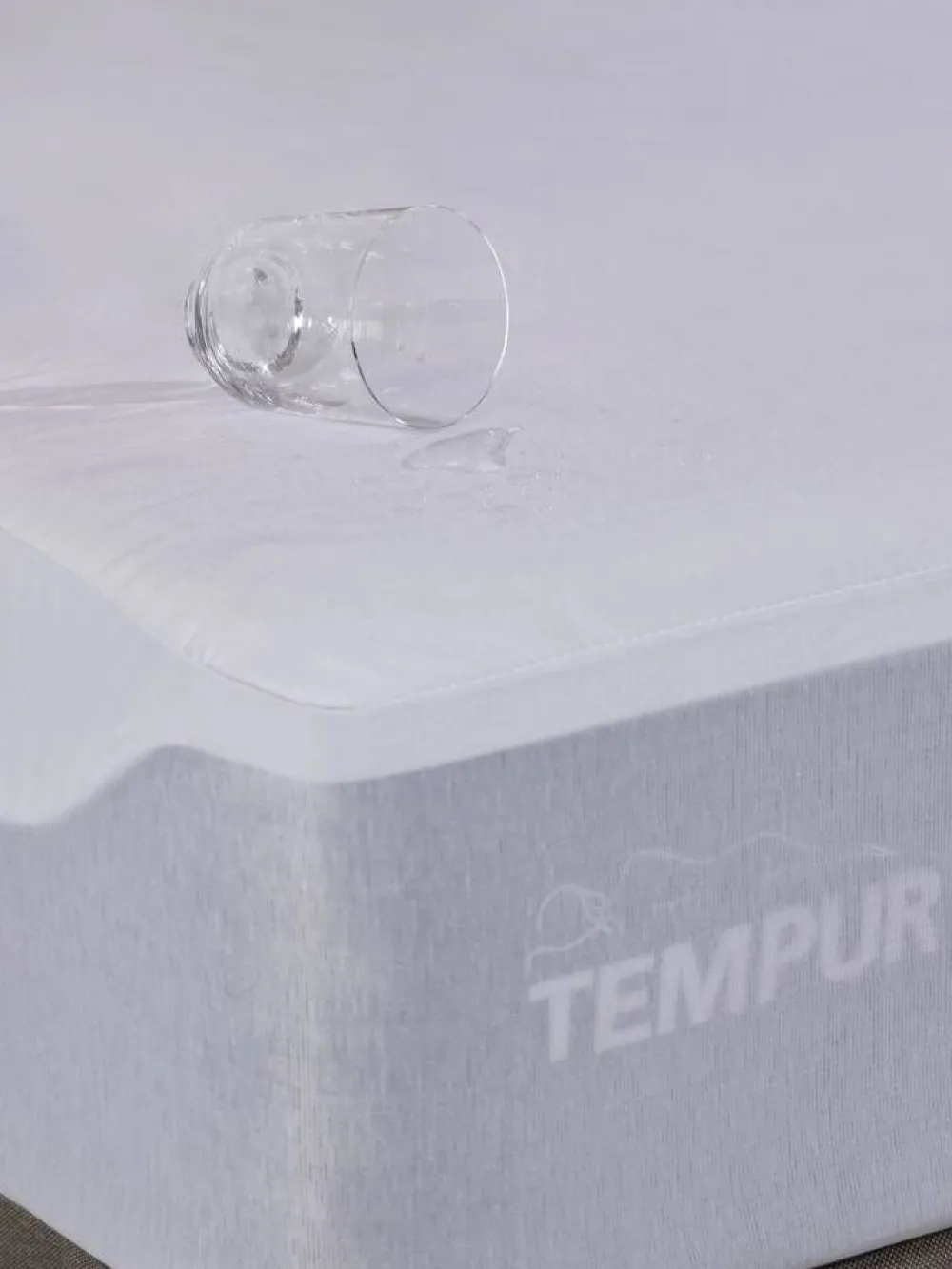 200x200x42 cm muotoonommeltu suojalakana Cooling TENC>TEMPUR