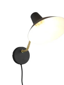 Trio Lighting Sisustusvalaisimet|seinävalaisin Traveller E27 mattamusta/mattame