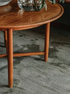 VM-Carpet Keskilattiamatot|Puuteri 164 oliivi, 133*200 cm, kantti 5921