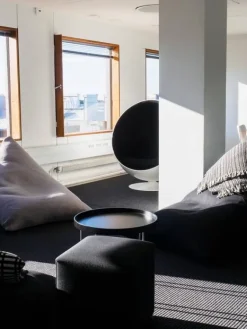 Tunturi 79 musta, 133*200 cm, kantti 020 B>VM-Carpet Online