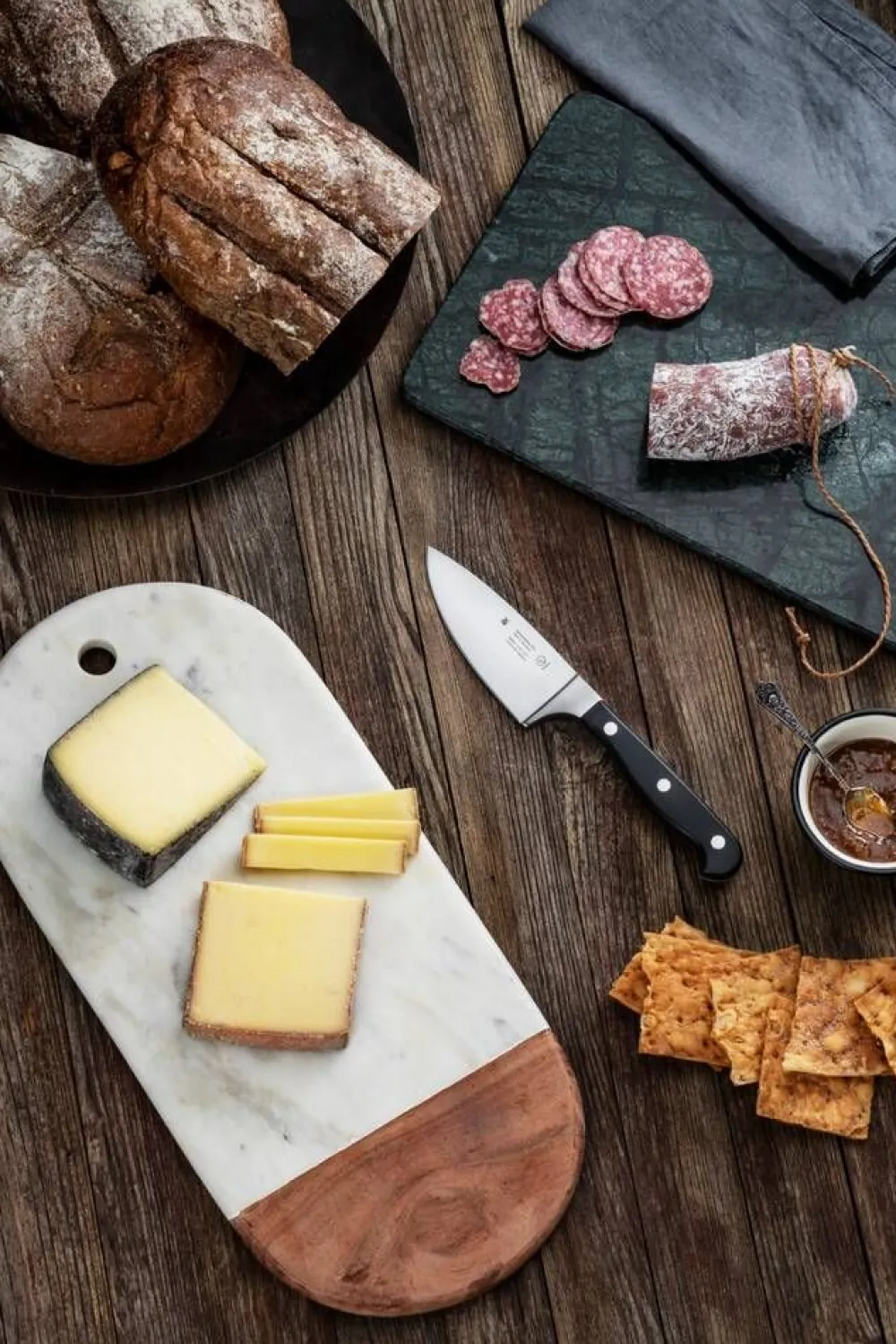 WMF Veitset Ja Leikkuulaudat|Spitzenklasse Plus juusto- ja yrttiveitsi 11 cm (24 cm)