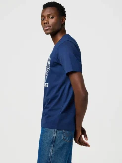 t-paita 112371477  Americana Tee Regular fit>Wrangler Hot